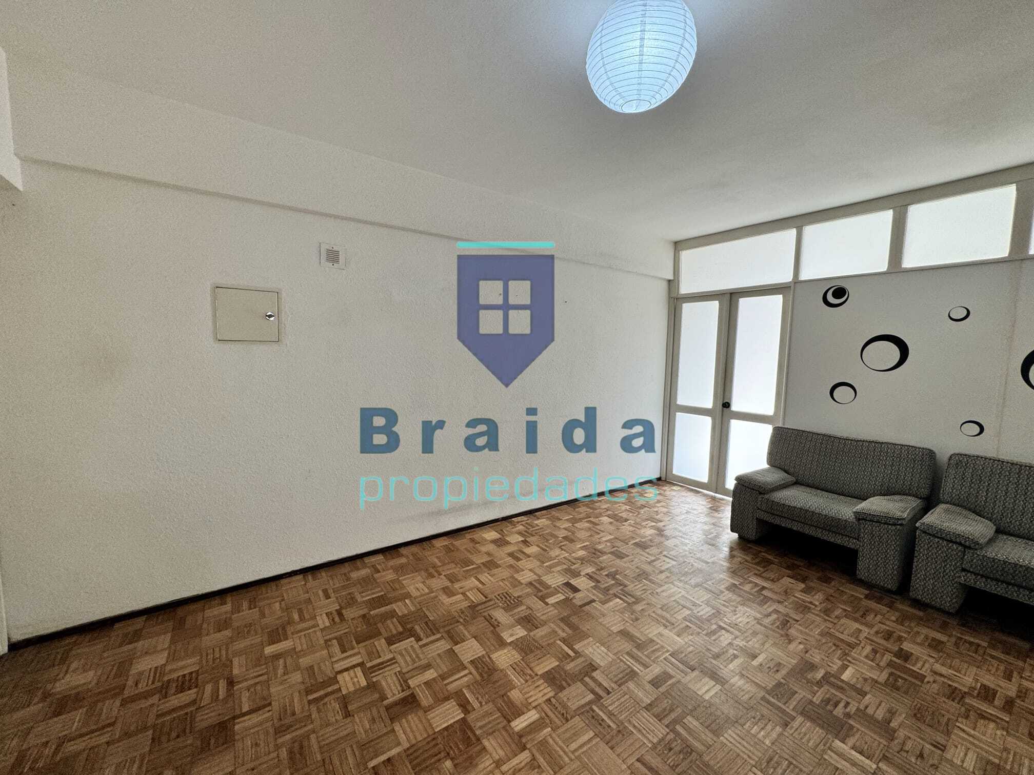 Hermoso apartamento céntrico en Montevideo semiamoblado 