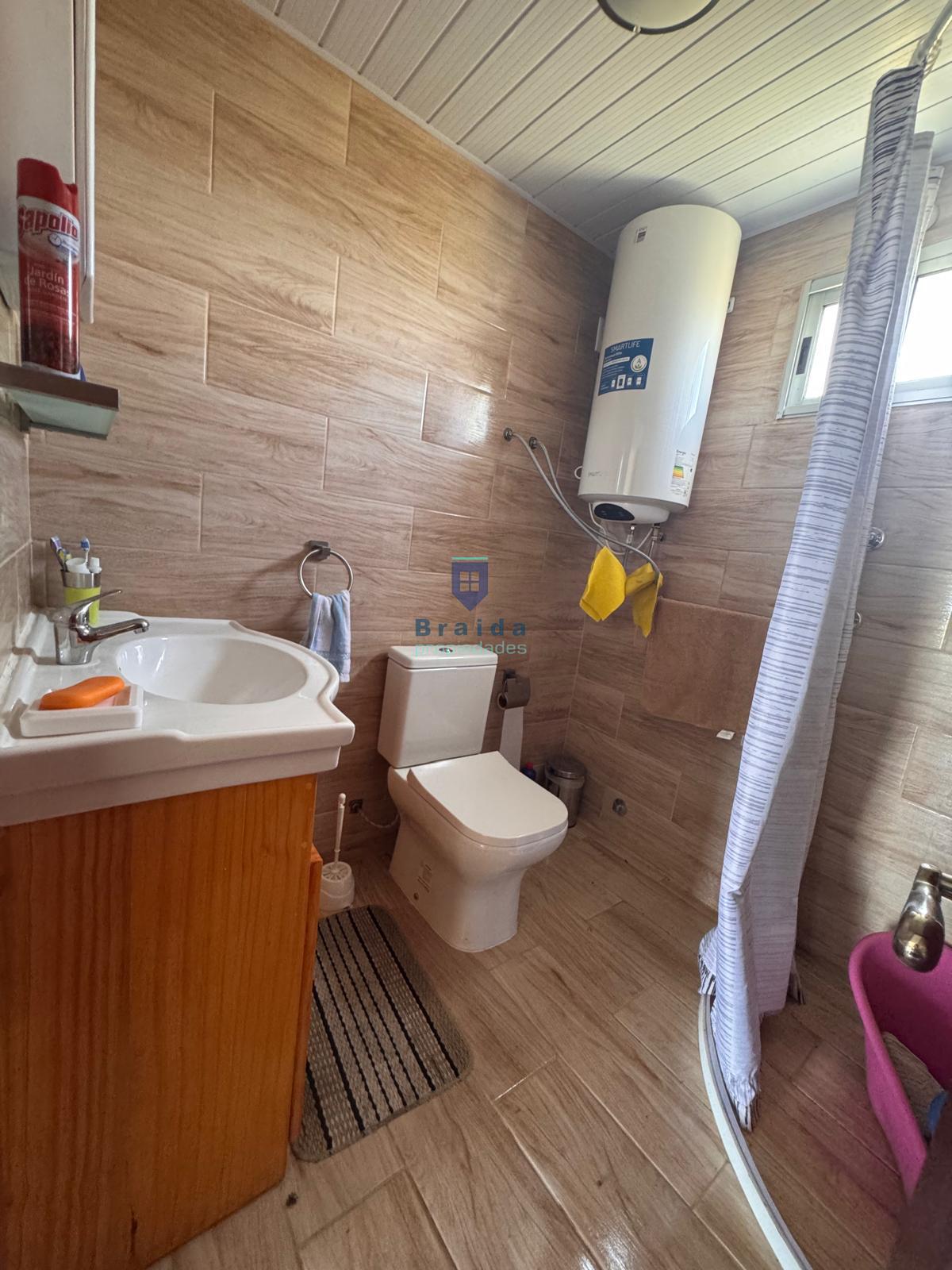 Excelente campo de 18 has con dos viviendas 