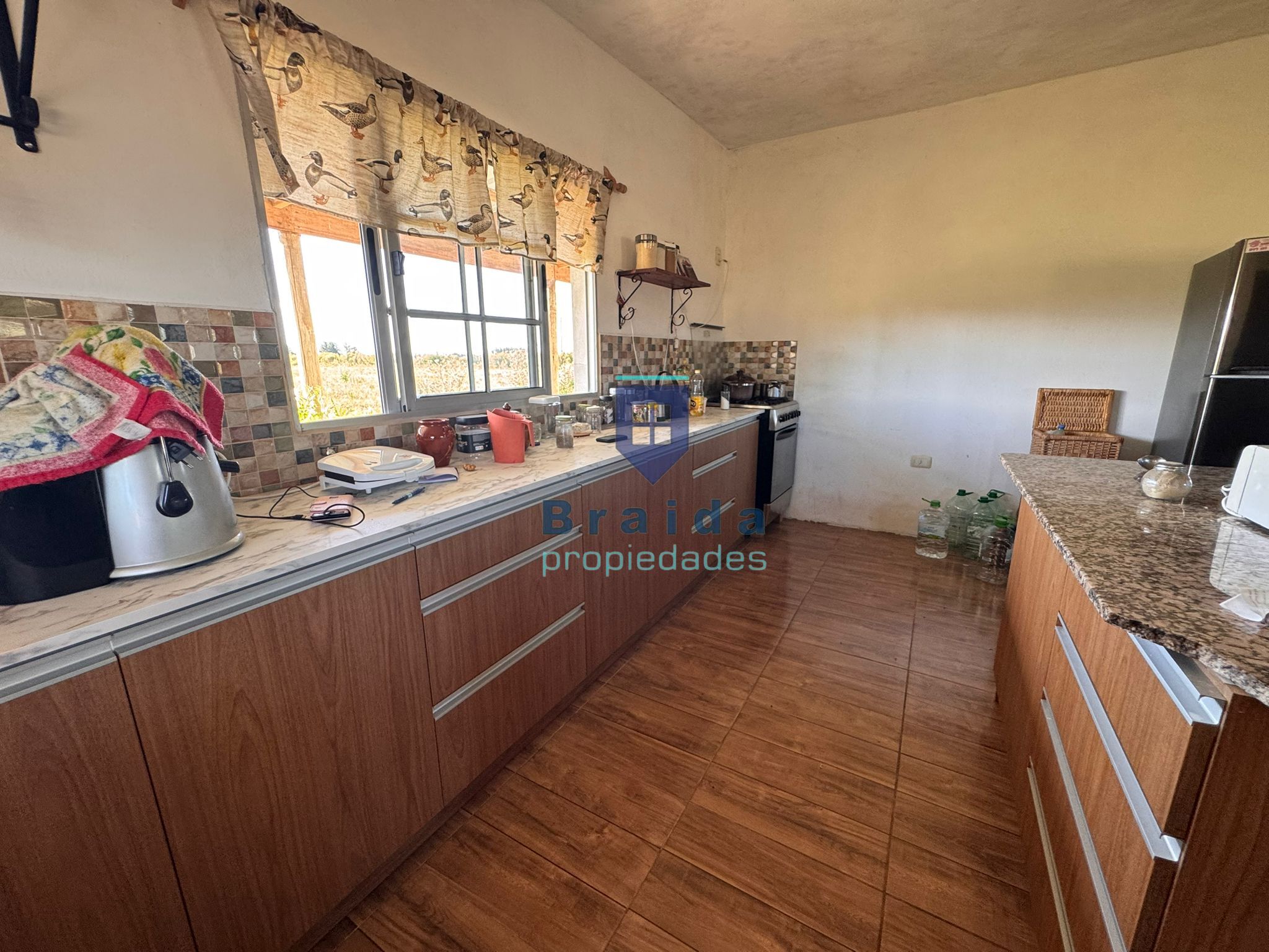 Campo de 11 hectáreas en km 49