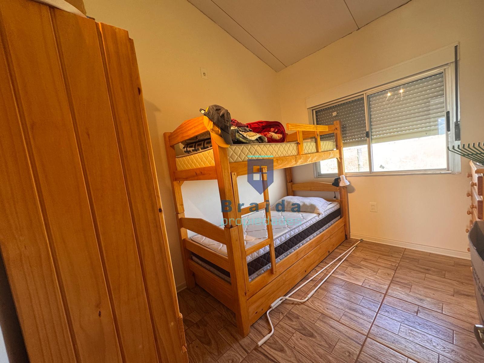 Excelente campo de 18 has con dos viviendas 