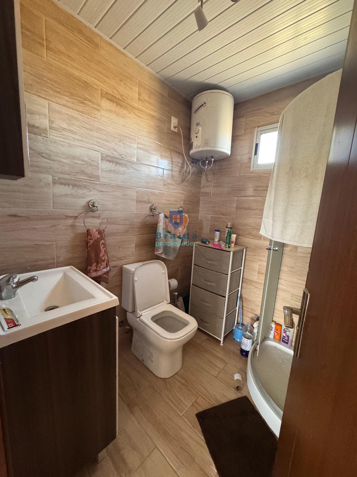 Excelente campo de 18 has con dos viviendas 