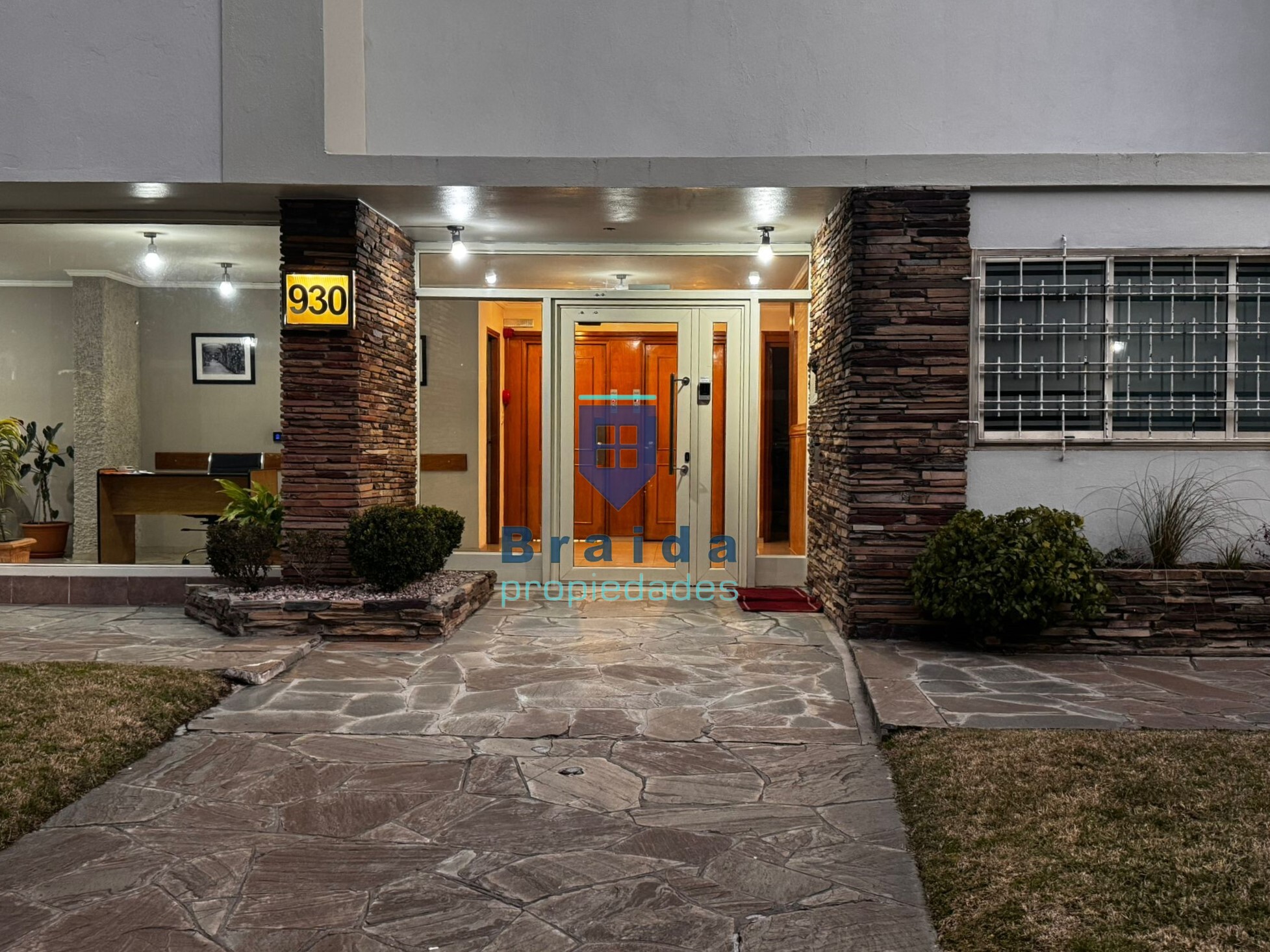 Gran apartamento de 3 dormitorios en Montevideo 