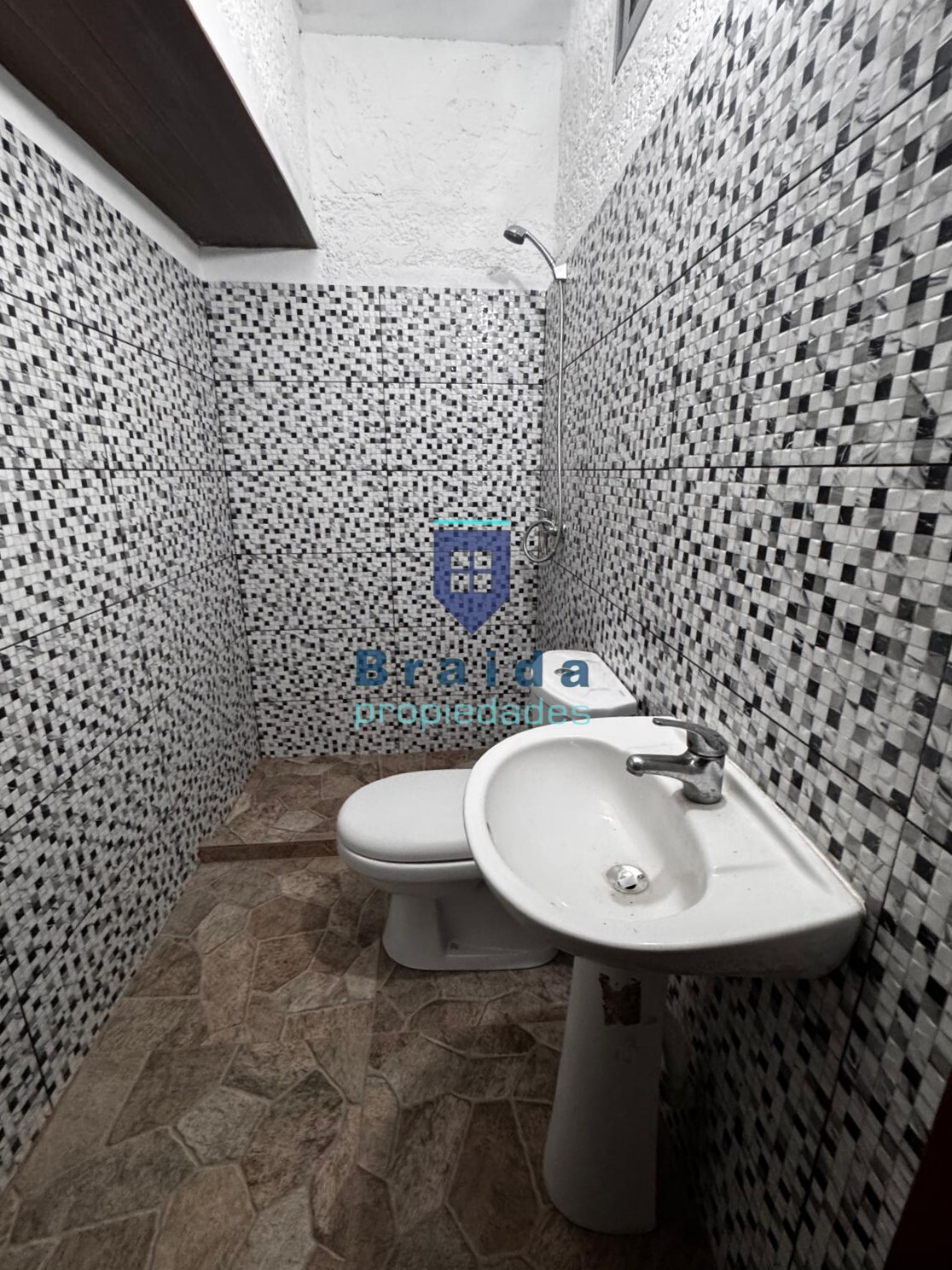 Vivienda de 1 dormitorio con parrillero en San Jacinto