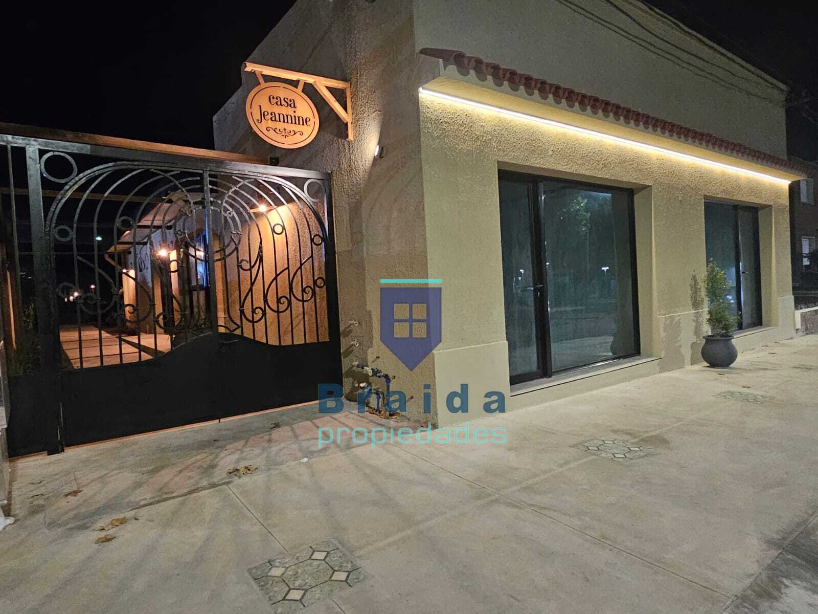 Hermosos locales comerciales en zona céntrica de San Jacinto