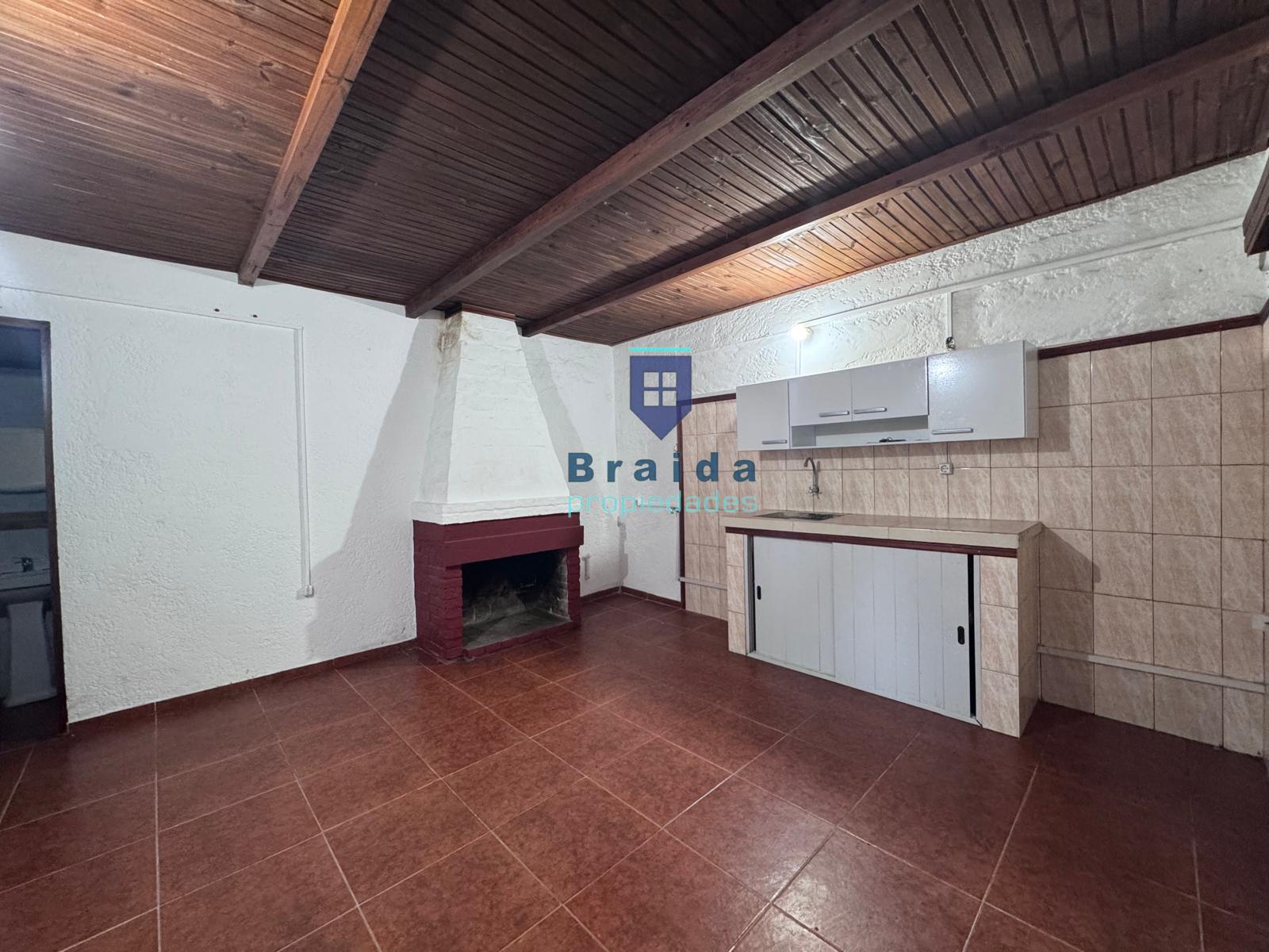 Vivienda al fondo de dos dormitorios