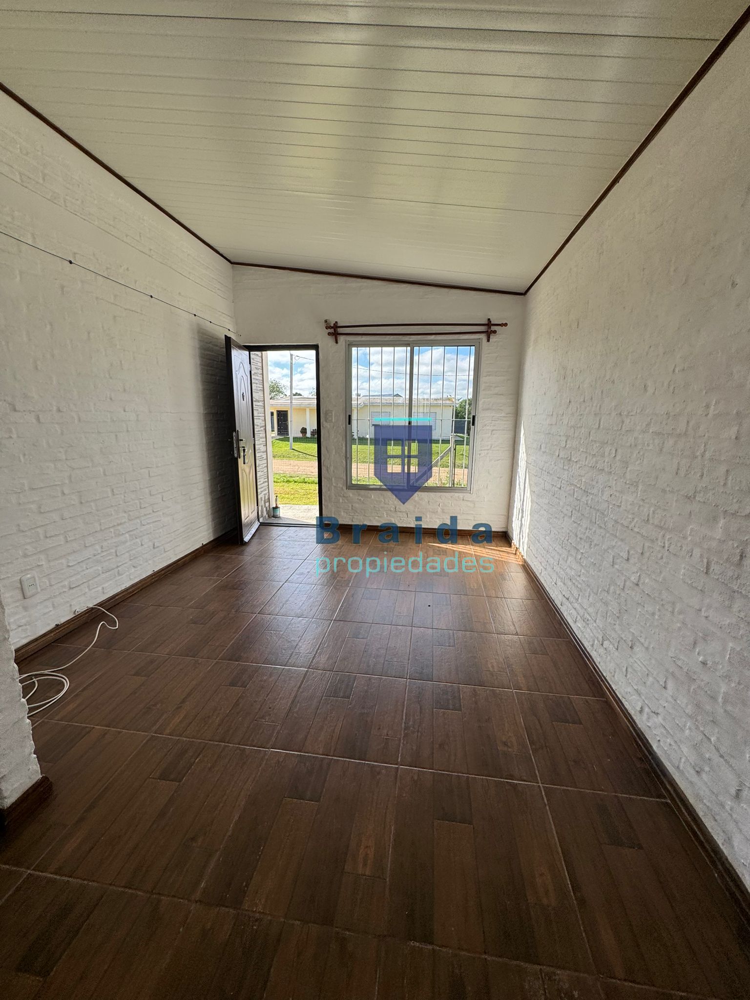 Vivienda de dos dormitorios en San Jacinto