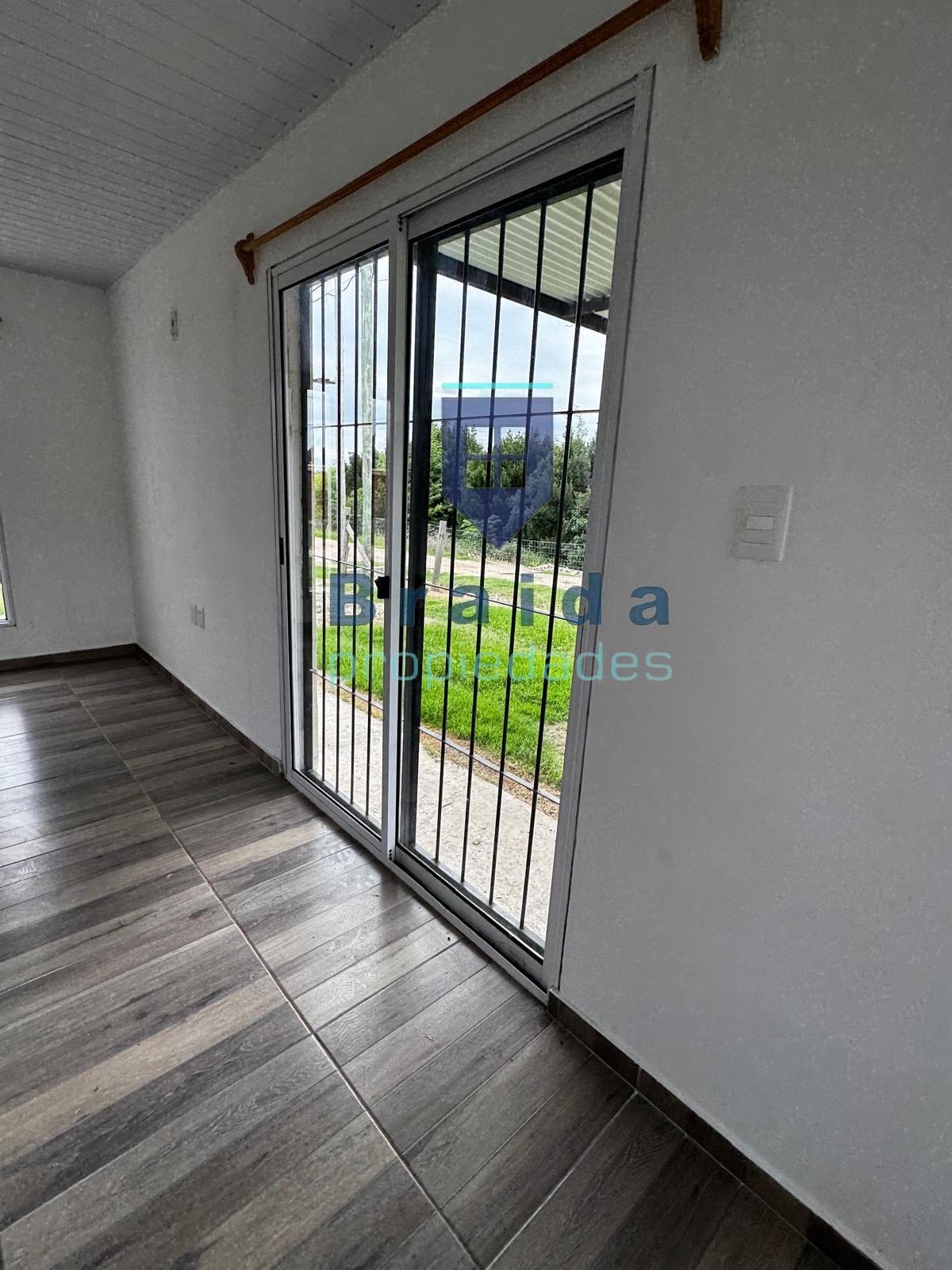 Hermosa vivienda de dos dormitorios en San Jacinto