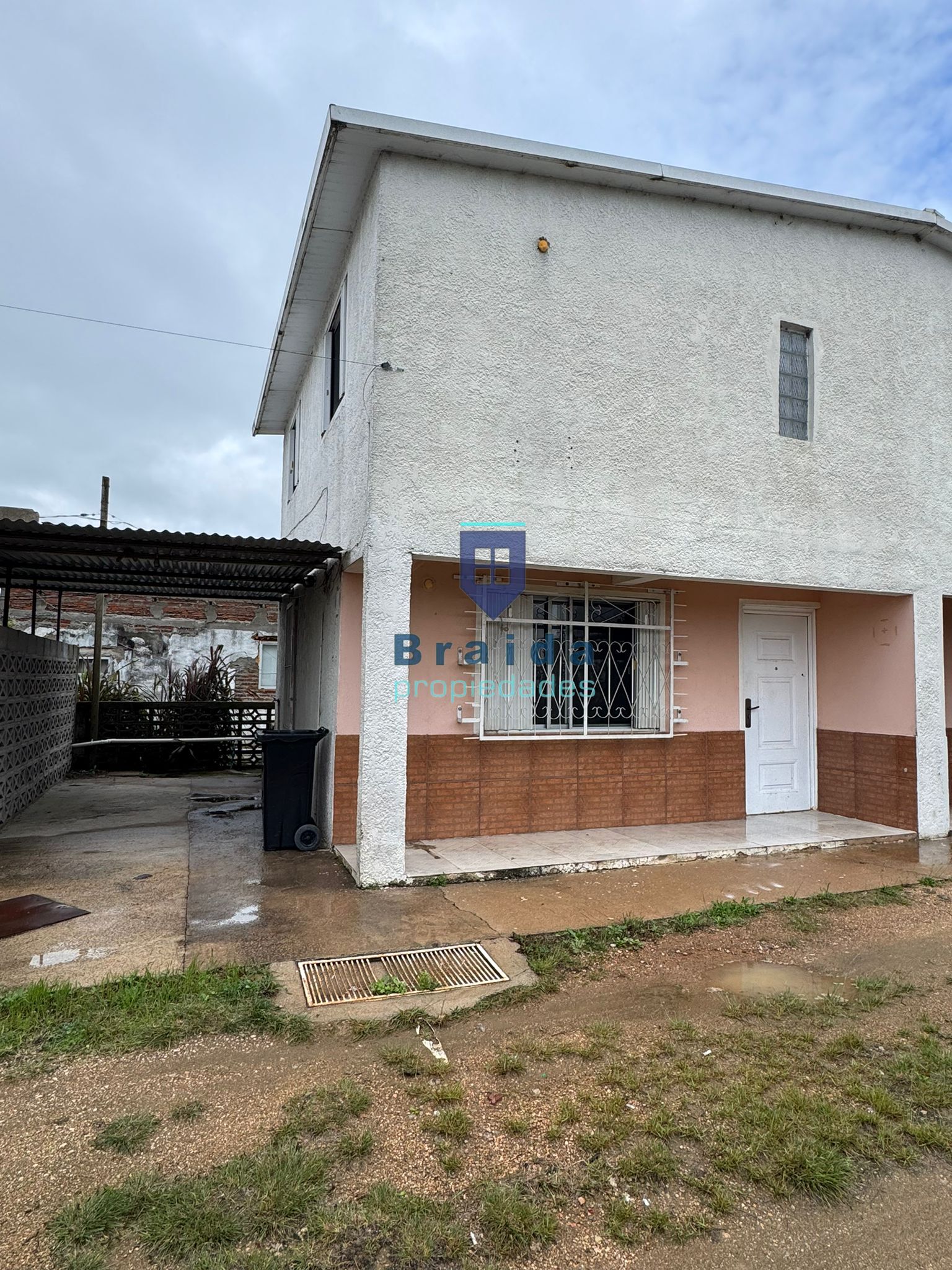 Casa de dos dormitorios en San Jacinto