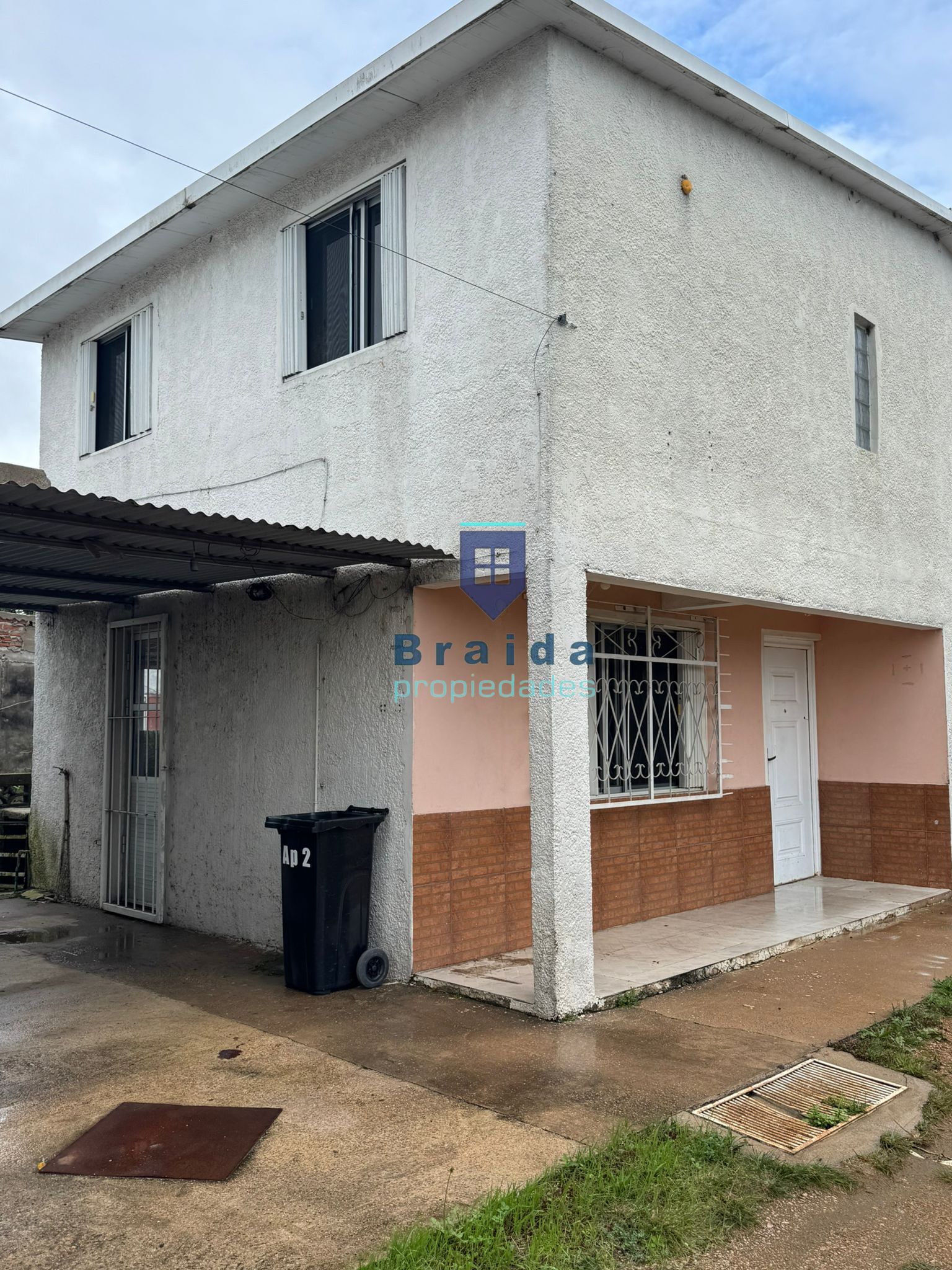 Casa de dos dormitorios en San Jacinto