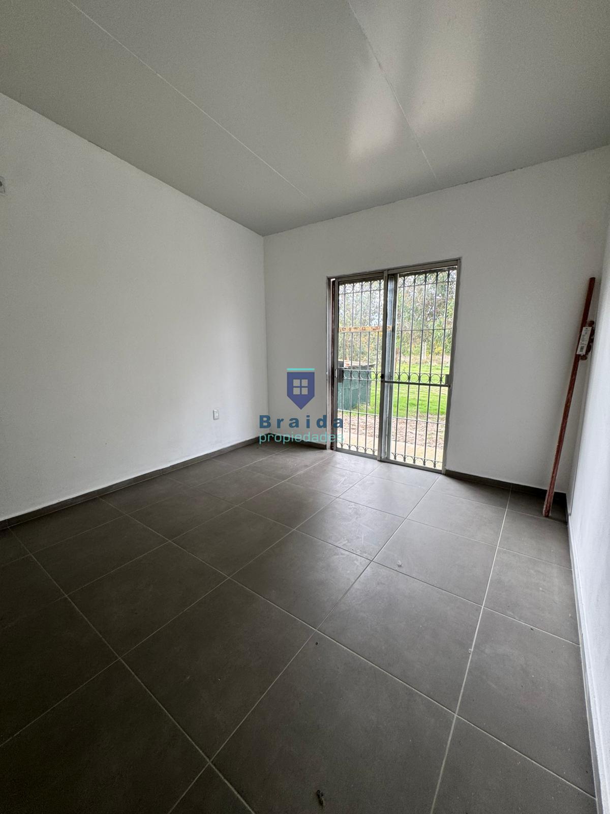 Gran vivienda de dos dormitorios semi amoblada