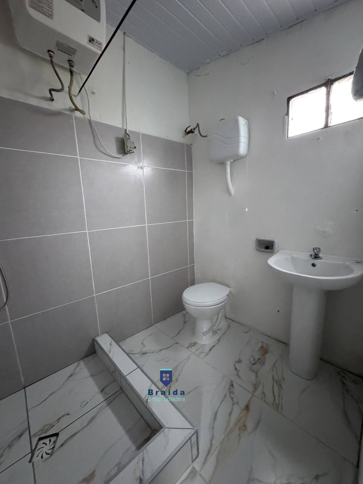 Vivienda en ruta 7 con terreno 