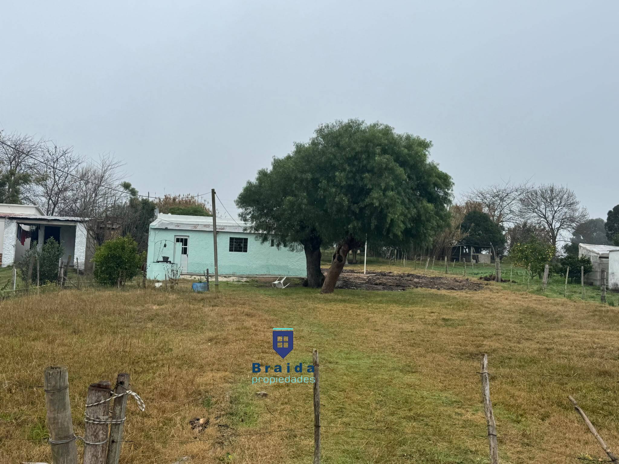 Vivienda en ruta 7 con terreno 