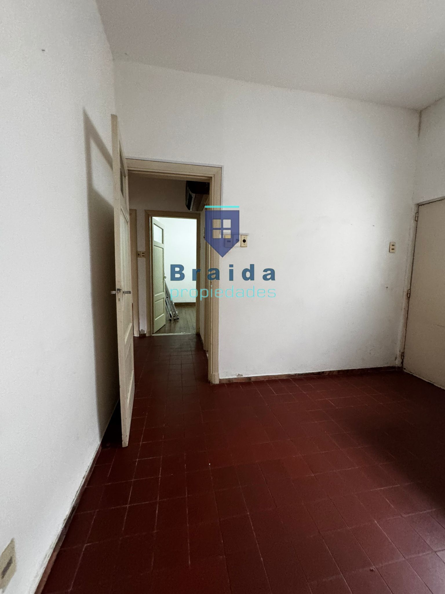 Gran casa en La Unión, Montevideo