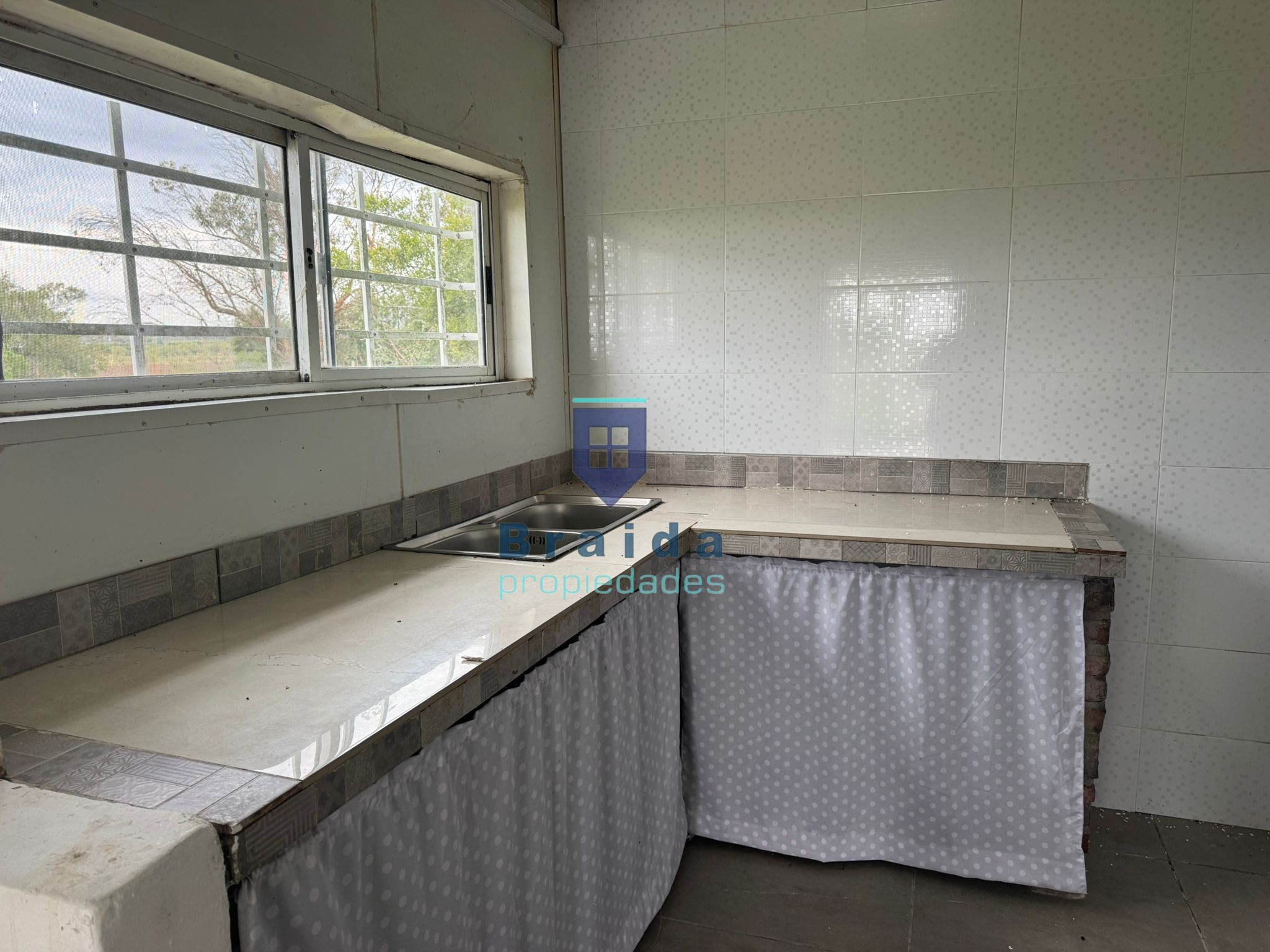 Gran vivienda en el medio rural con 7 has